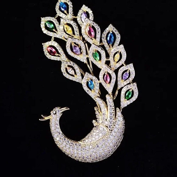 VQ Phoenix Brooch - Picture 3 of 7